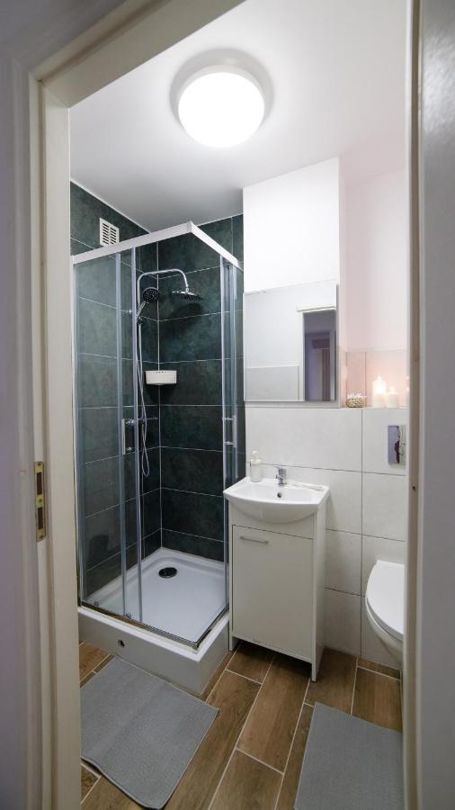 Wow Rooms Varsovia Exterior foto